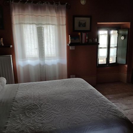 B&B Il Salice Veruno Rom bilde